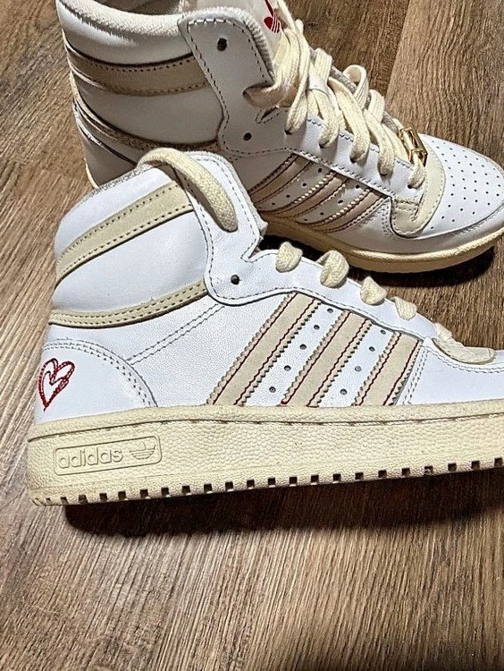 adidas Wmns Top Ten RB 'Valentine's Day' Sneakers